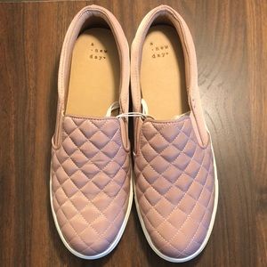 COPY - NWT - Target- a new day canvas sneakers